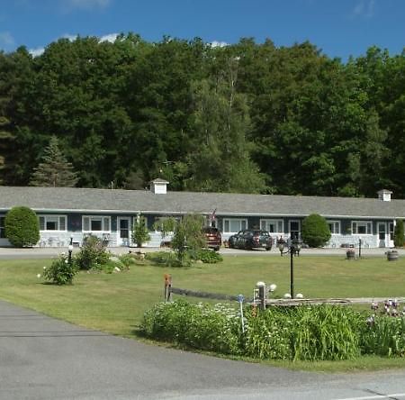Governor'S Rock Motel Shaftsbury Esterno foto
