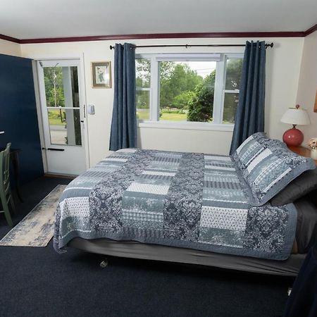 Governor'S Rock Motel Shaftsbury Esterno foto