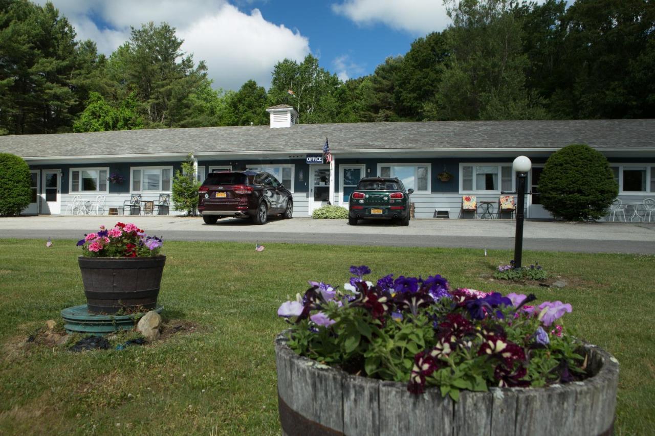 Governor'S Rock Motel Shaftsbury Esterno foto