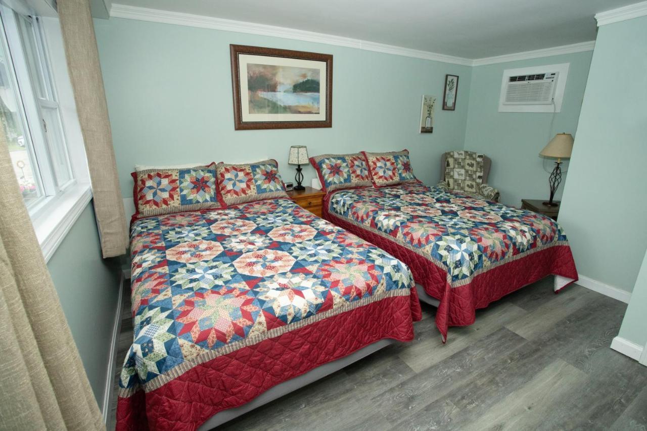 Governor'S Rock Motel Shaftsbury Esterno foto