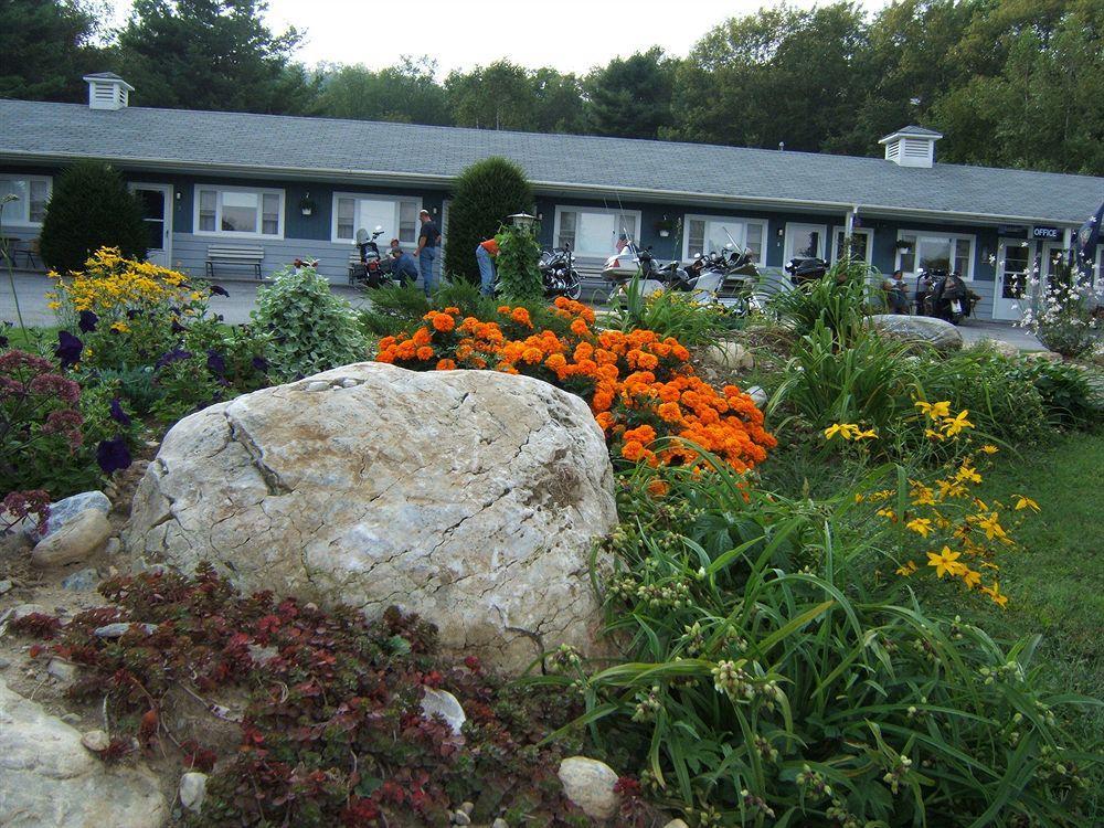 Governor'S Rock Motel Shaftsbury Esterno foto