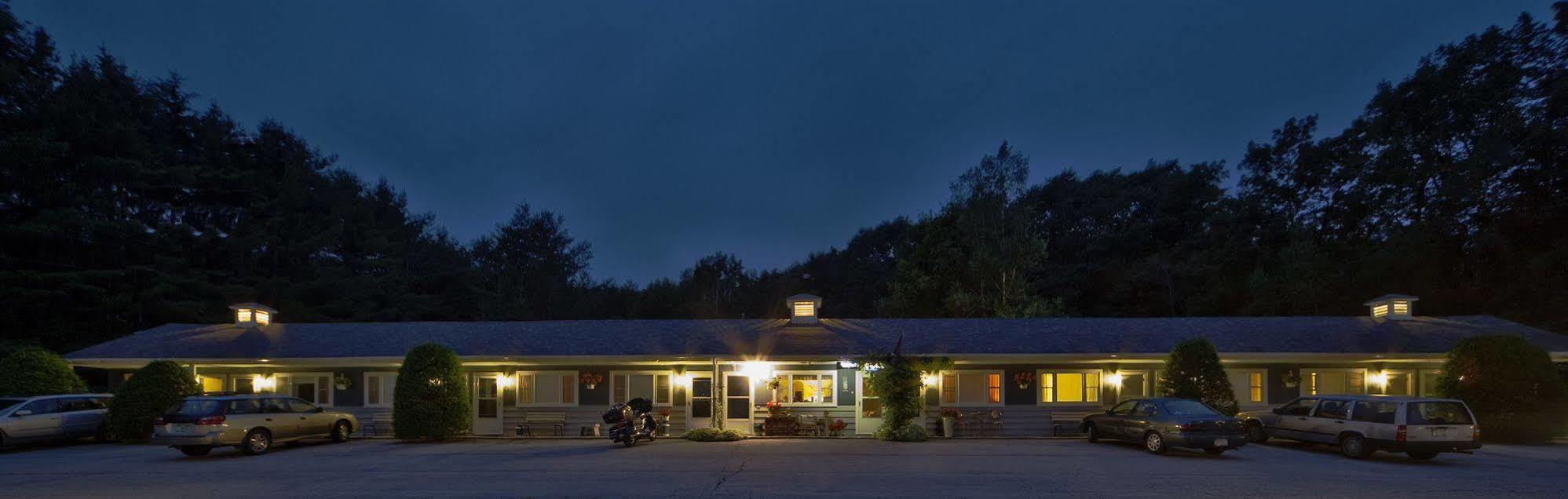 Governor'S Rock Motel Shaftsbury Esterno foto